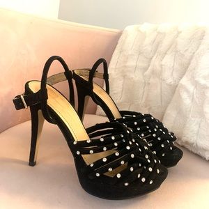 ZARA Woman black sandals